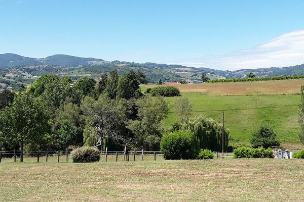 La vue sur les Monts du Lyonnais à proximité de Lyon